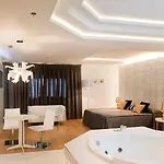 Kadrit Hotel