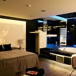 Hotel Kadrit Cadrete