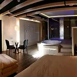 Hotel Kadrit 4*
