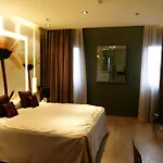 Hotel Kadrit 4*