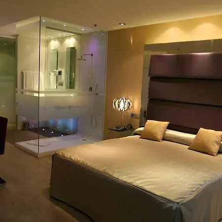 Kadrit Hotel 4*