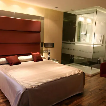 Kadrit Hotel 4*