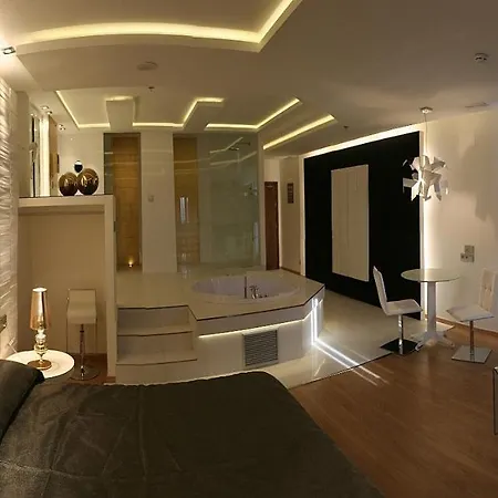 فندق Kadrit 4*