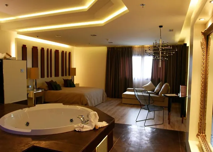 Kadrit Hotel Cadrete